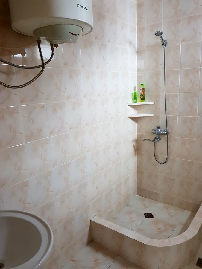 Guest House Goshtela Местия Екстериор снимка